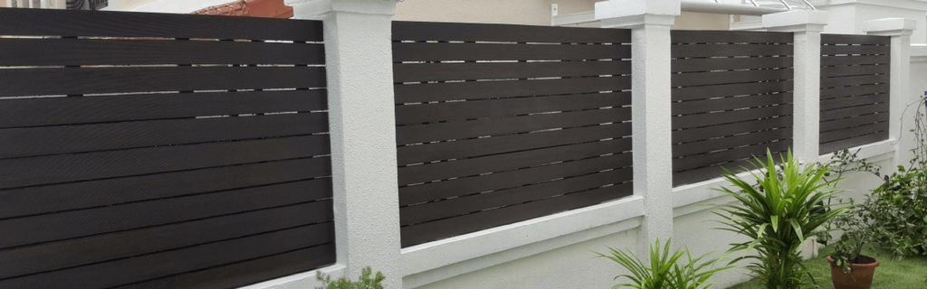 Wooden Privacy Screen